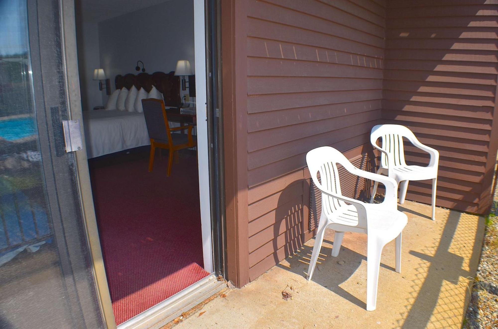Fireside Inn & Suites Gilford Exteriér fotografie