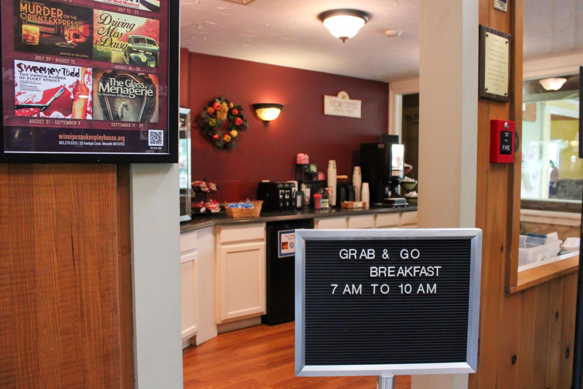 Fireside Inn & Suites Gilford Exteriér fotografie