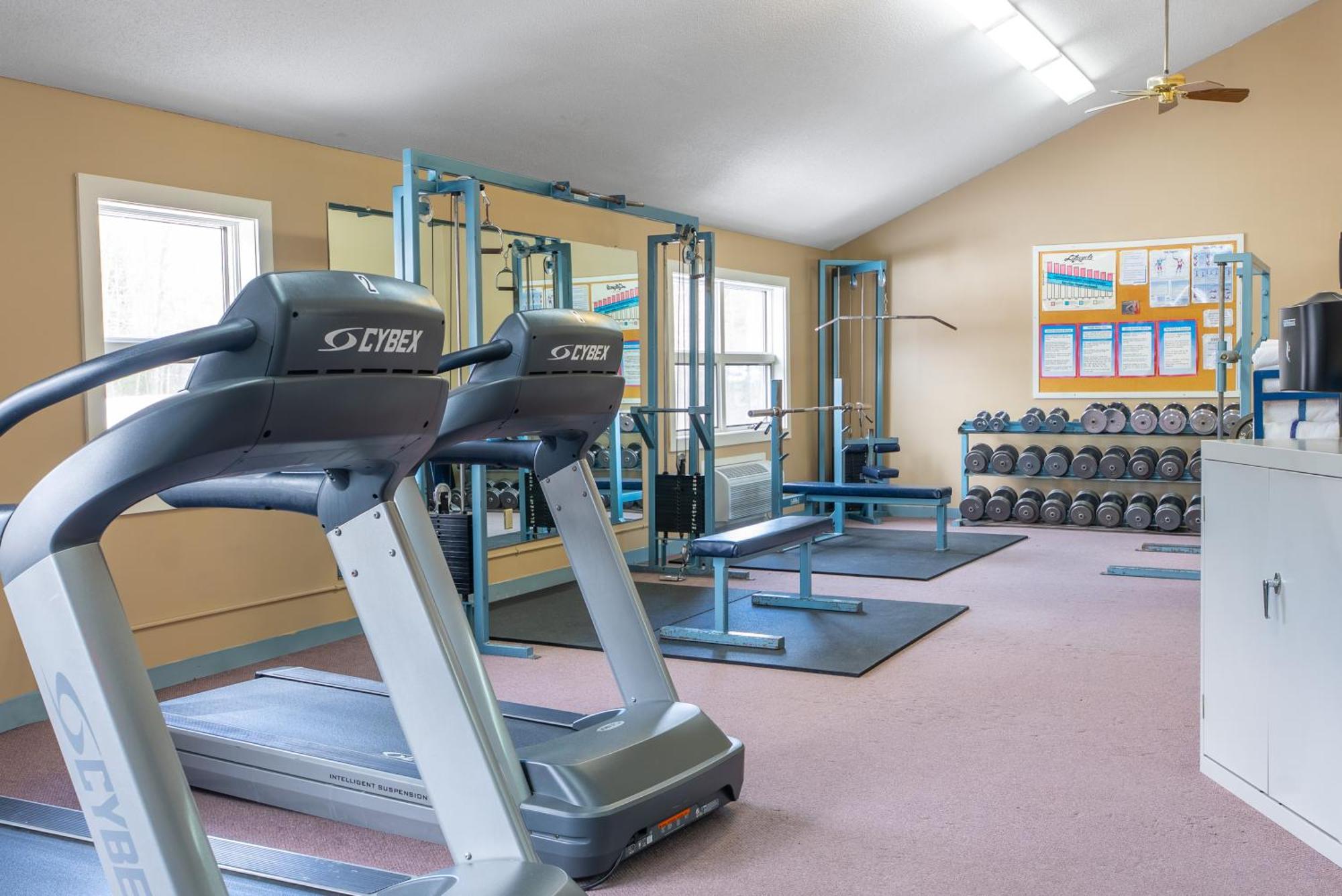 Fireside Inn & Suites Gilford Exteriér fotografie