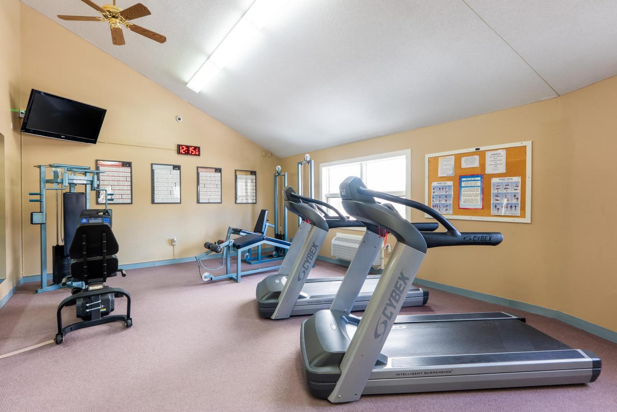 Fireside Inn & Suites Gilford Exteriér fotografie