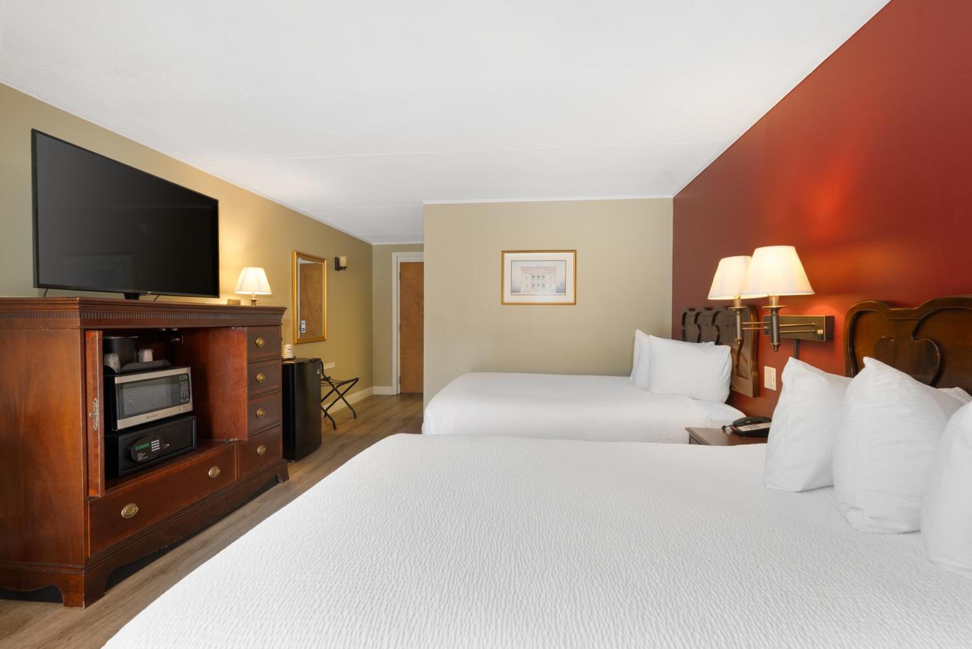 Fireside Inn & Suites Gilford Exteriér fotografie