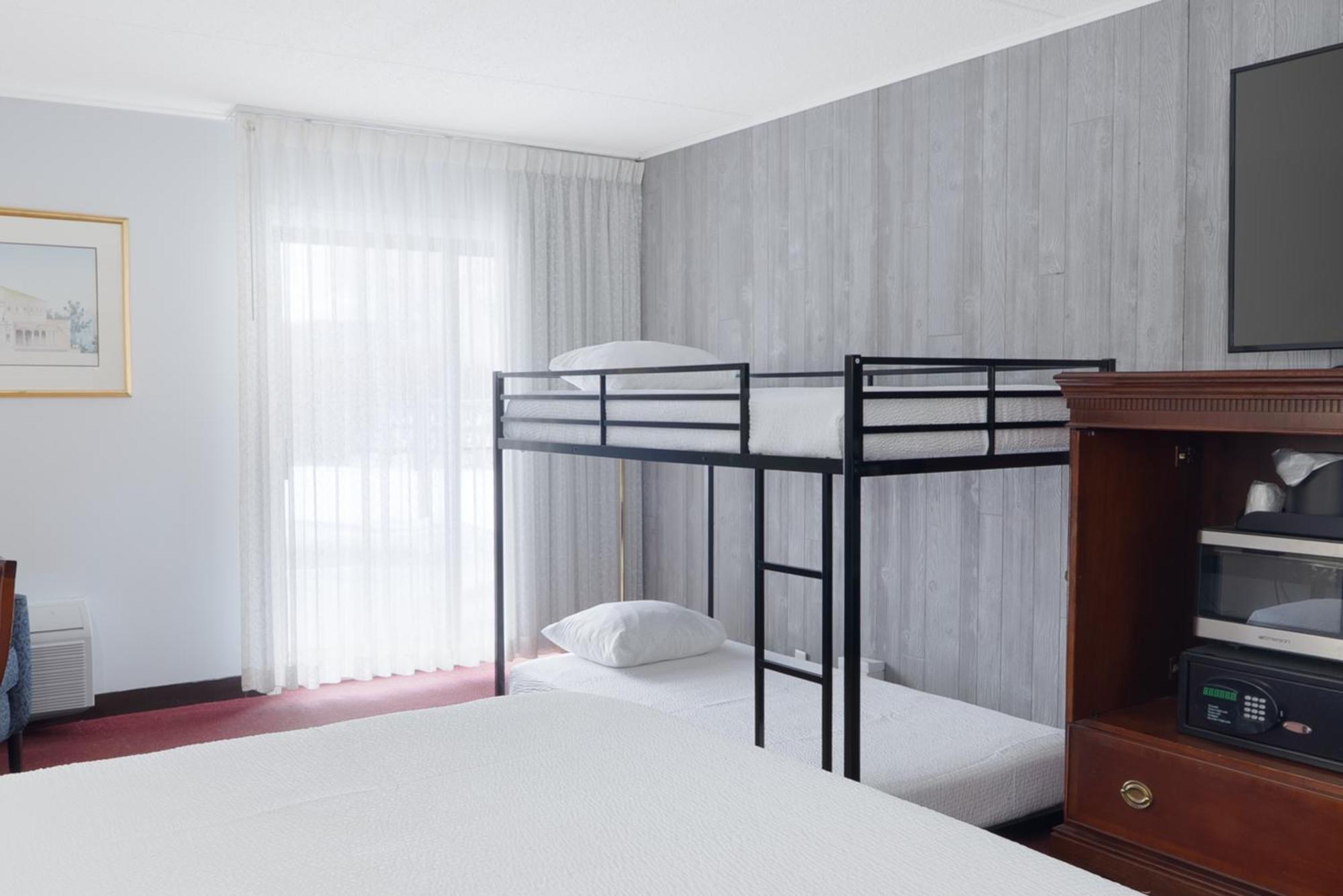 Fireside Inn & Suites Gilford Pokoj fotografie